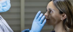 Wie lange dauert der Genesungsprozess nach einer Nasenkorrektur?