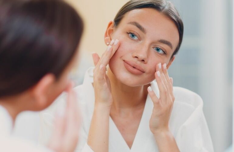 Can a Facelift and Rhinoplasty Be Done Together?