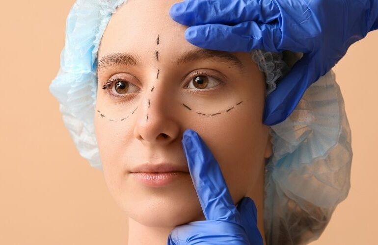 Combining Rhinoplasty with Blepharoplasty